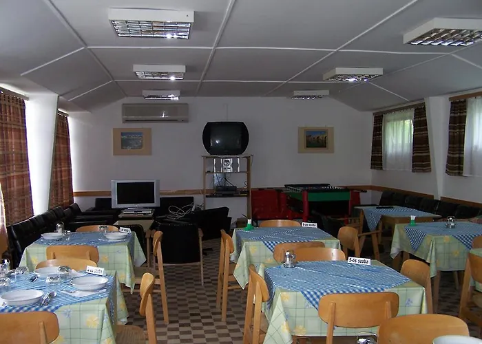 Korona * Balatonvilágos